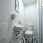 Cozy Studio Flat With Backyard In Sisli *