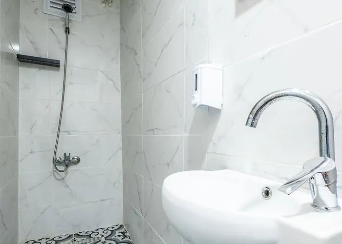 Cozy Studio Flat With Backyard In Sisli アパート